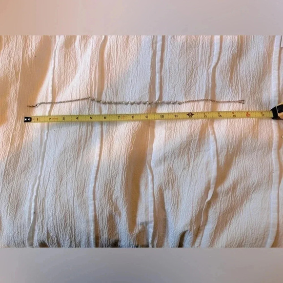 Silver with Pearl bead and crystal necklace. - Picture 3 of 6